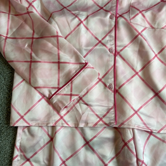 Pink pajama set - Picture 3 of 4